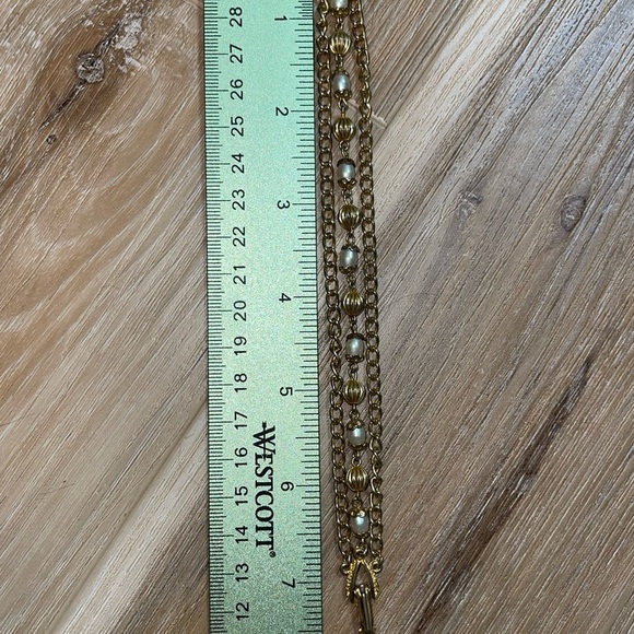 Vintage gold tone 3 strand Chain Bracelet with faux Pearl Accents - Picture 2 of 4